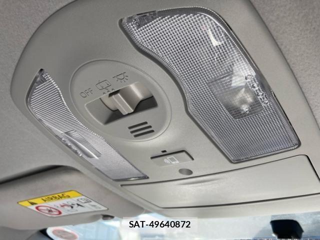 Toyota PRIUS PHV 2014-10 8316598-22