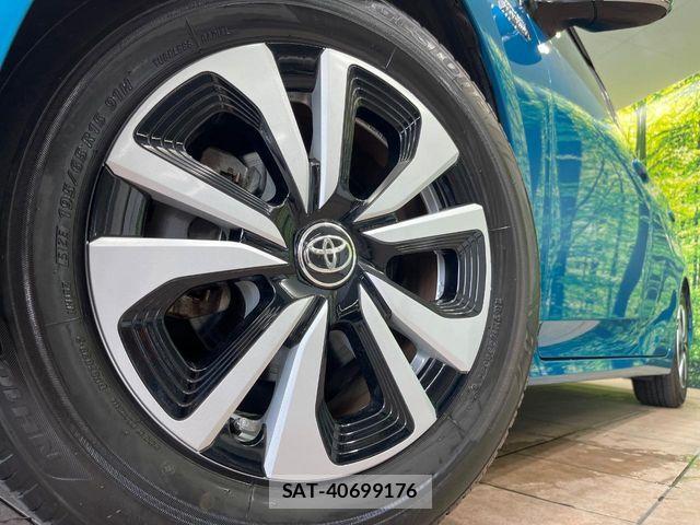 Toyota PRIUS PHV 2017-02 8337522-12
