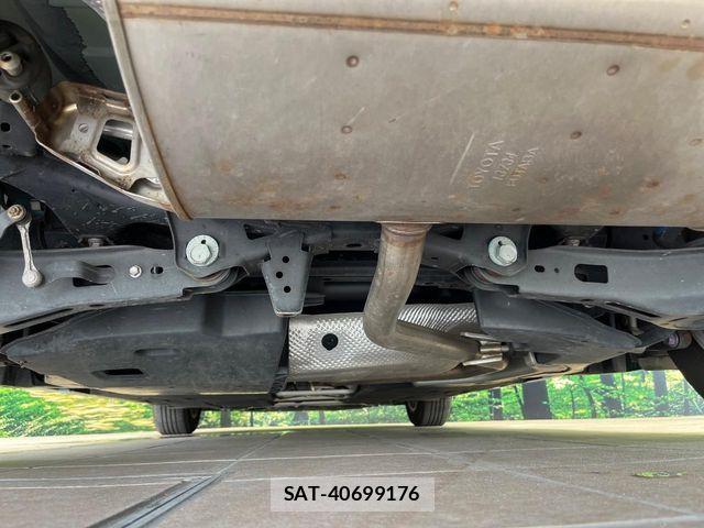 Toyota PRIUS PHV 2017-02 8337522-18