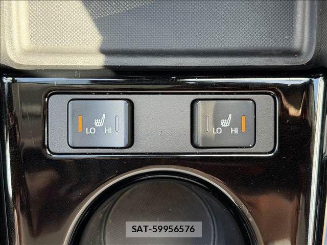 Toyota PRIUS PHV 2020-05 8337520-15