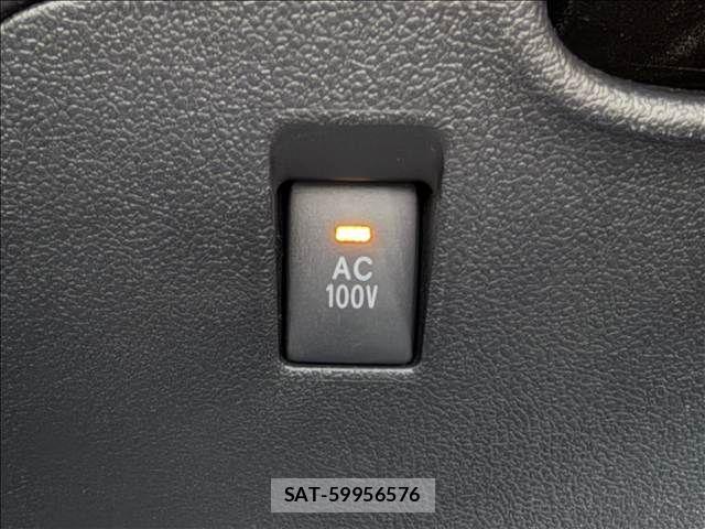 Toyota PRIUS PHV 2020-05 8337520-29