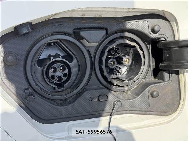 Toyota PRIUS PHV 2020-05 8337520-3