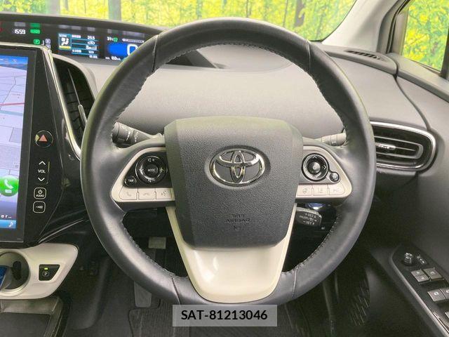 Toyota PRIUS PHV 2017-09 8337521-10