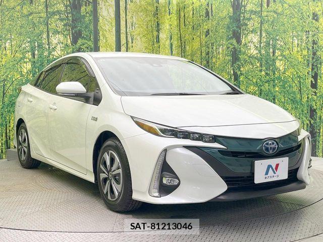 Toyota PRIUS PHV 2017-09 8337521-15