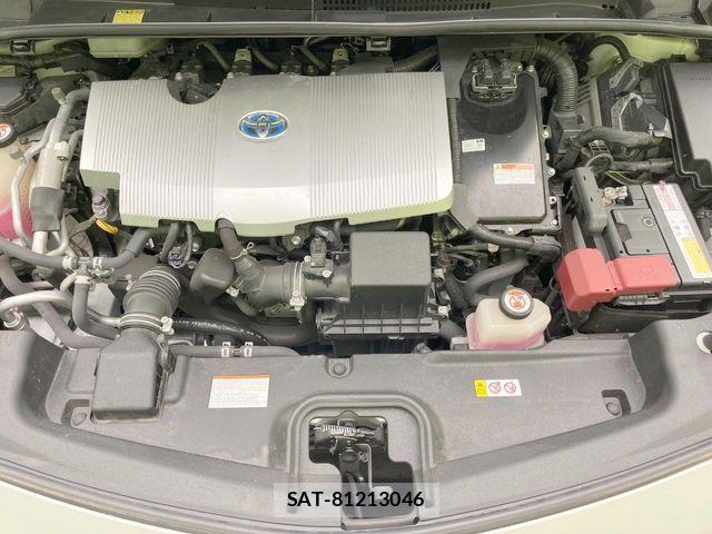 Toyota PRIUS PHV 2017-09 8337521-17