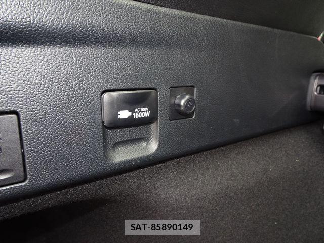 Toyota PRIUS PHV 2018-01 8337523-20