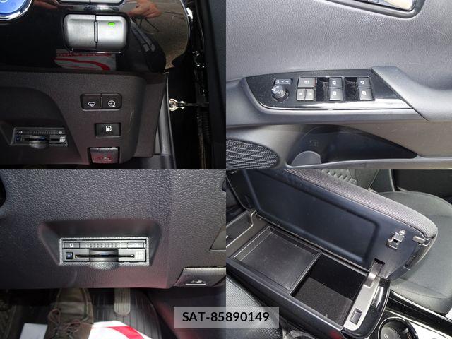 Toyota PRIUS PHV 2018-01 8337523-26