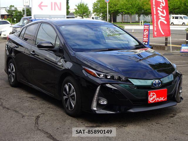 Toyota PRIUS PHV 2018-01 8337523-3