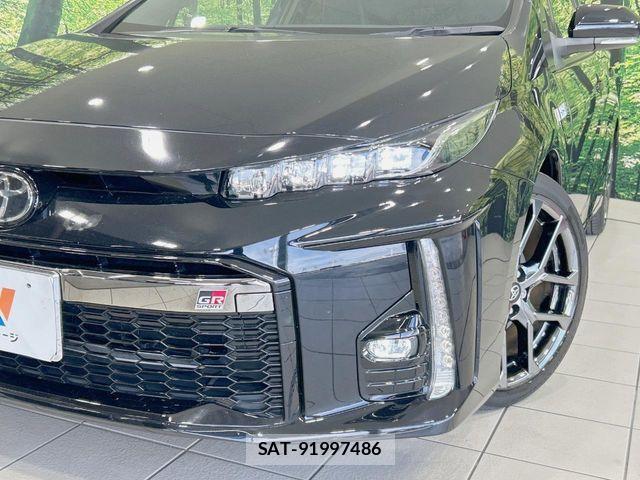 Toyota PRIUS PHV 2022-05 8337519-11