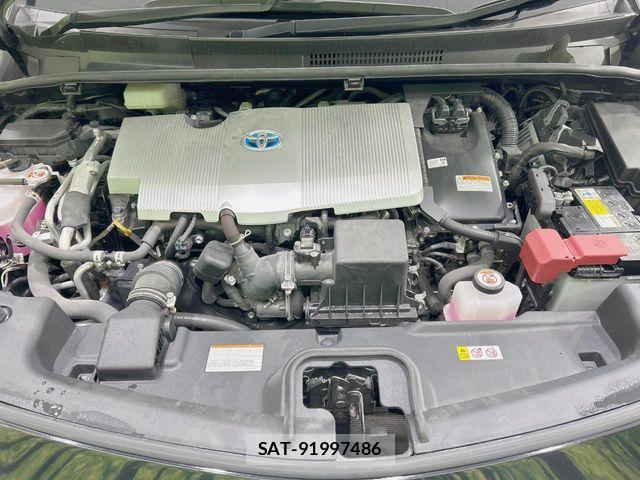 Toyota PRIUS PHV 2022-05 8337519-17