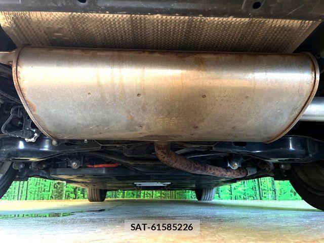 Toyota PRIUS PHV 2023-05 8337517-19
