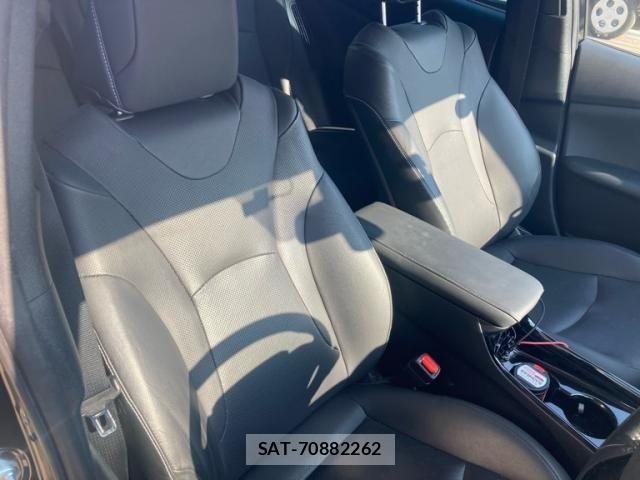 Toyota PRIUS PHV 2021-12 8337518-10