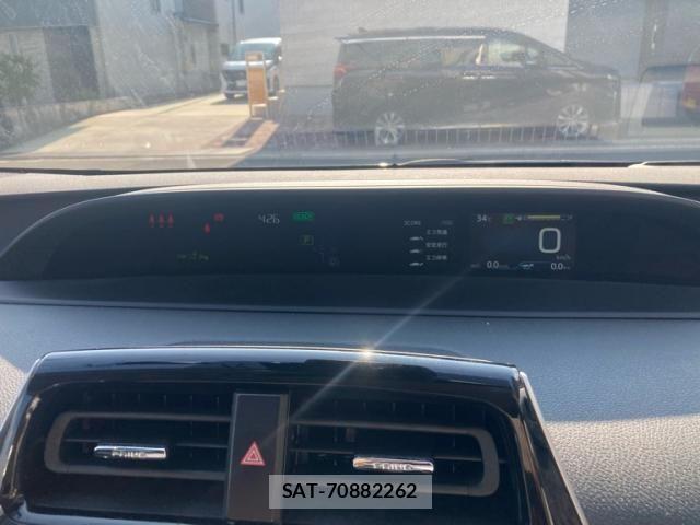 Toyota PRIUS PHV 2021-12 8337518-16