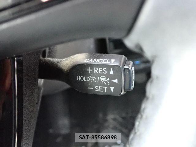 Toyota PRIUS PHV 2020-01 8337516-19