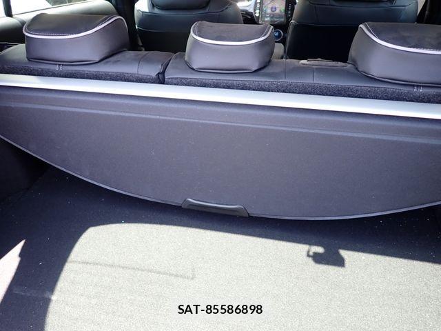 Toyota PRIUS PHV 2020-01 8337516-24