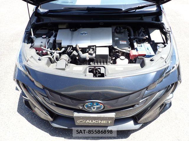 Toyota PRIUS PHV 2020-01 8337516-25