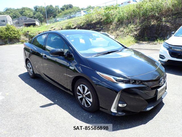 Toyota PRIUS PHV 2020-01 8337516-3