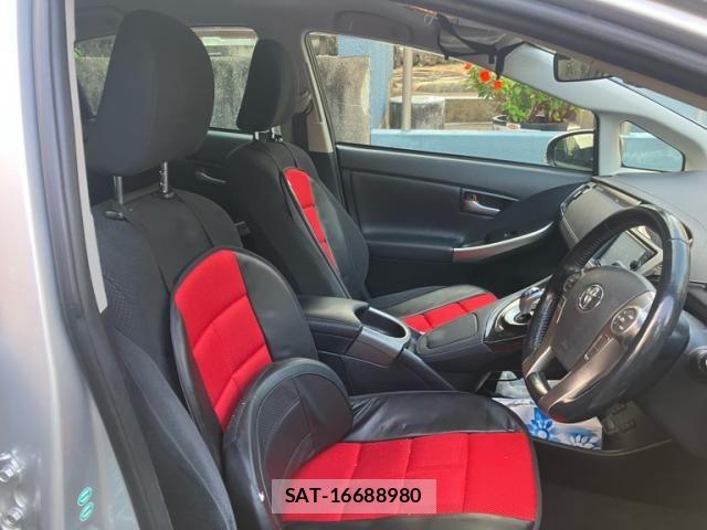 Toyota PRIUS PHV 2015-01 8337524-10