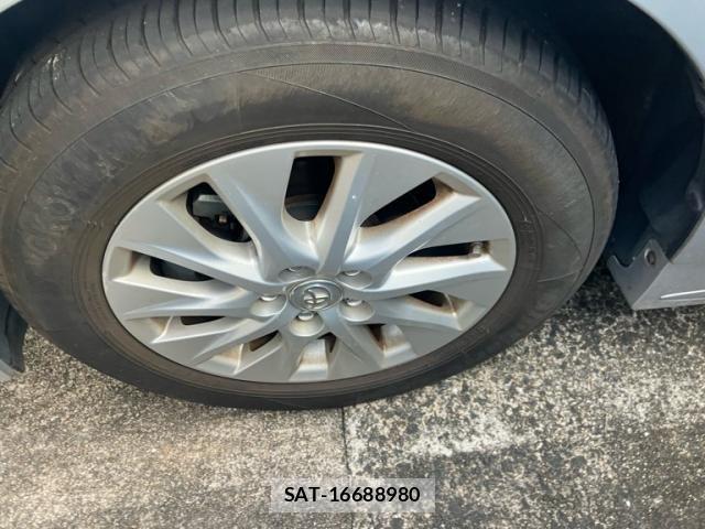 Toyota PRIUS PHV 2015-01 8337524-5