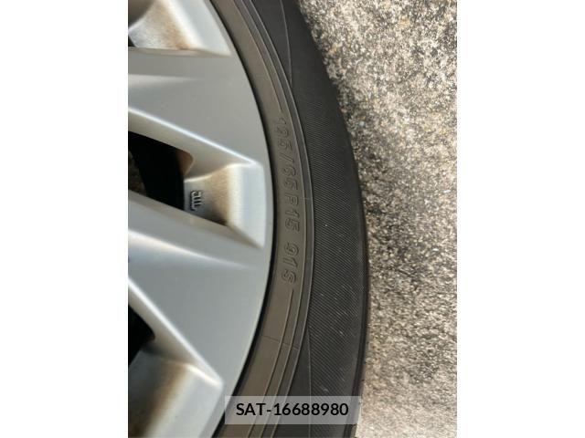 Toyota PRIUS PHV 2015-01 8337524-6