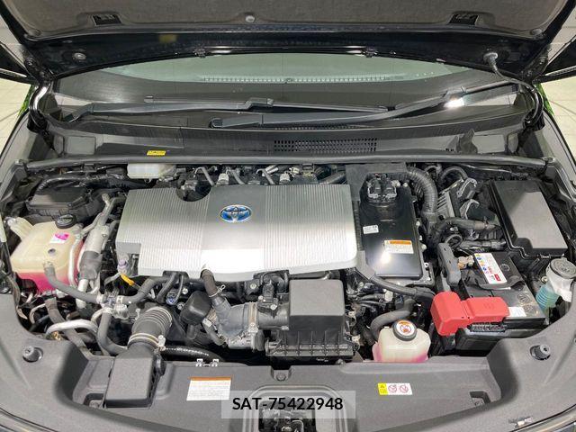 Toyota PRIUS PHV 2017-07 8355420-17