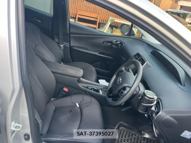 Toyota PRIUS PHV 2020-01 8355423-12