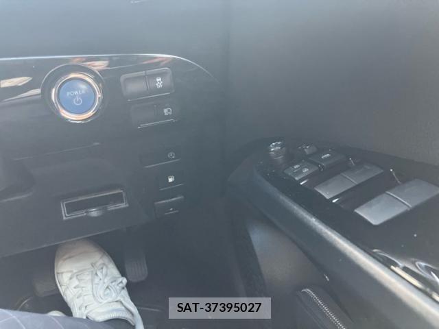 Toyota PRIUS PHV 2020-01 8355423-18