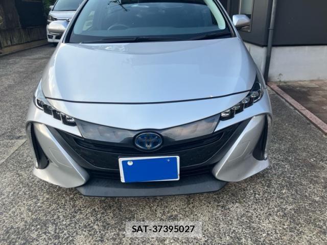 Toyota PRIUS PHV 2020-01 8355423-1