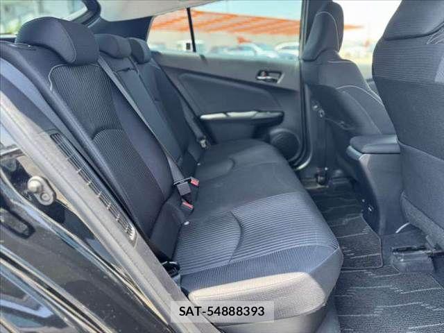 Toyota PRIUS PHV 2021-10 8355418-18