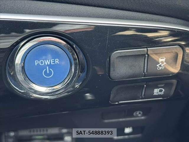 Toyota PRIUS PHV 2021-10 8355418-6