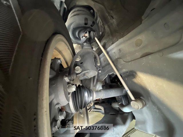 Toyota PRIUS PHV 2018-02 8355422-19