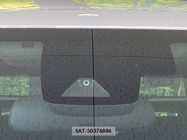 Toyota PRIUS PHV 2018-02 8355422-2