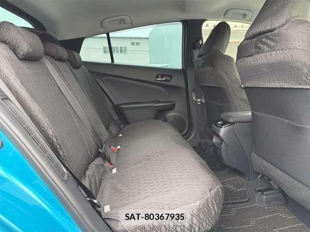 Toyota PRIUS PHV 2021-11 8355419-12