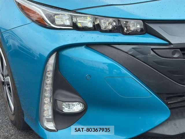 Toyota PRIUS PHV 2021-11 8355419-27