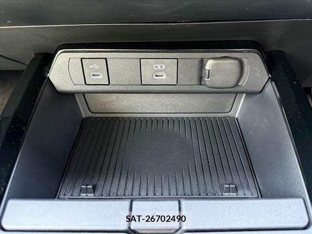 Toyota PRIUS PHV 2025-01 8355417-24
