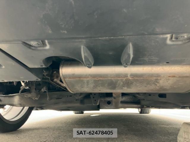Toyota PRIUS PHV 2017-09 8368249-9