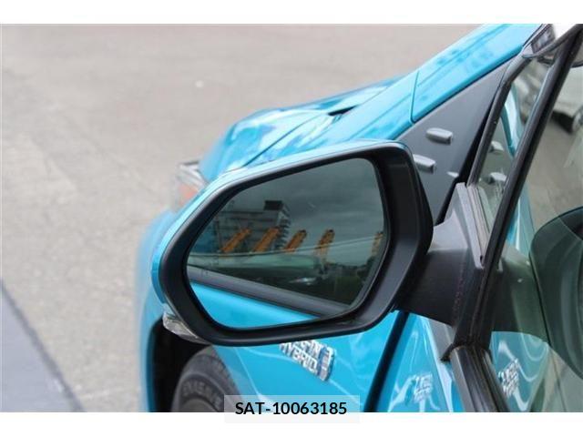 Toyota PRIUS PHV 2019-10 8368246-19