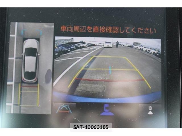 Toyota PRIUS PHV 2019-10 8368246-2