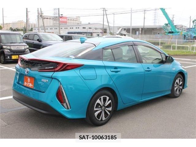 Toyota PRIUS PHV 2019-10 8368246-7