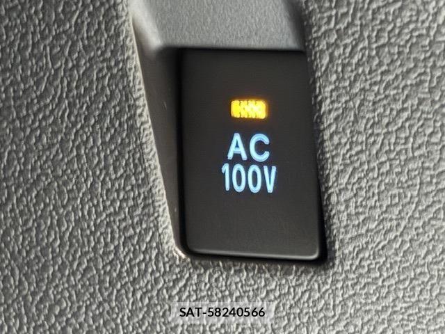 Toyota PRIUS PHV 2022-01 8368247-23