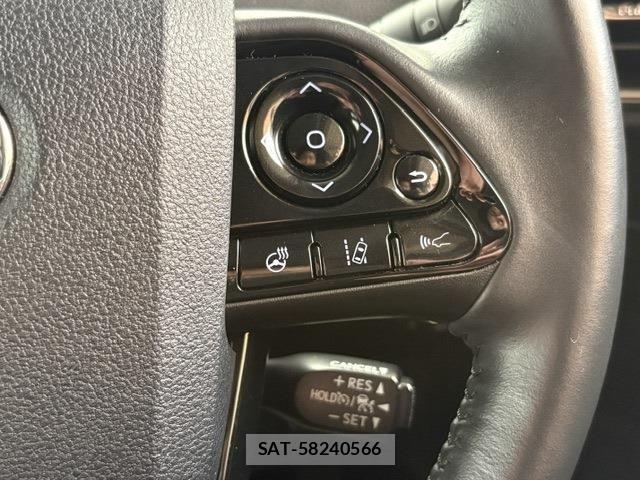 Toyota PRIUS PHV 2022-01 8368247-28