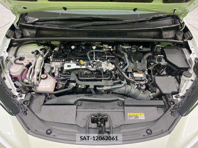Toyota PRIUS PHV 2023-07 8368245-17