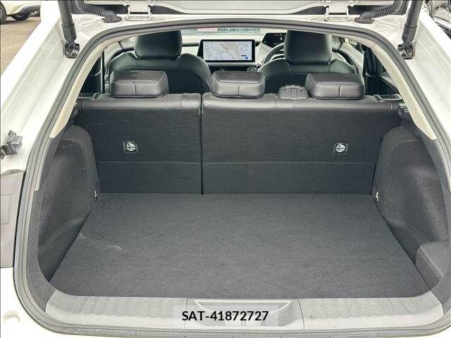 Toyota PRIUS PHV 2025-01 8368244-14