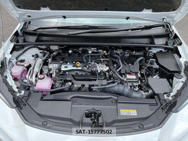 Toyota PRIUS PHV 2025-04 8372086-14