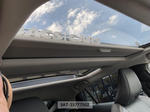 Toyota PRIUS PHV 2025-04 8372086-24