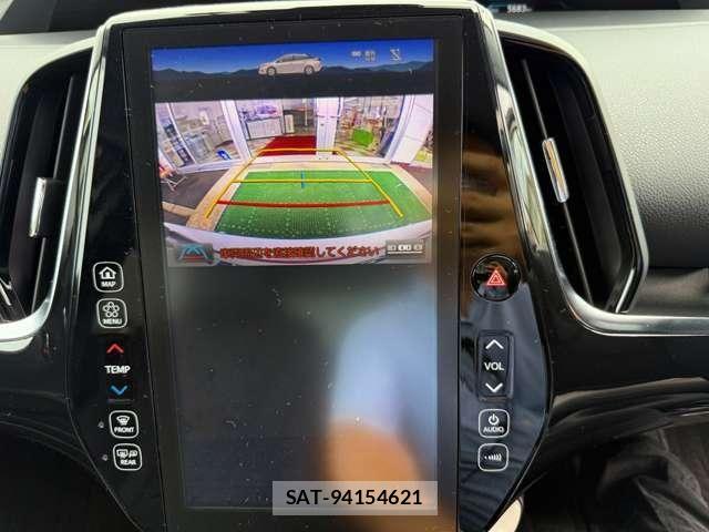 Toyota PRIUS PHV 2017-05 8414555-16