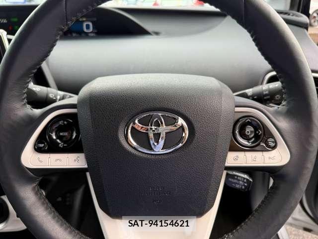 Toyota PRIUS PHV 2017-05 8414555-20