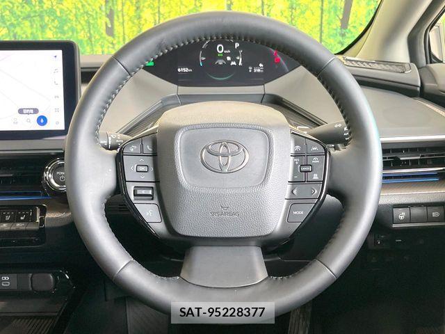 Toyota PRIUS PHV 2023-12 8414551-12
