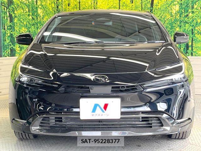 Toyota PRIUS PHV 2023-12 8414551-13