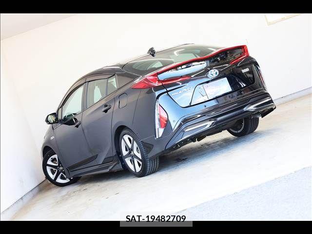 Toyota PRIUS PHV 2019-07 8414556-10